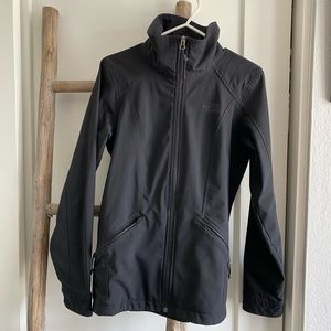 THE NORTH FACE black zip-up jacket